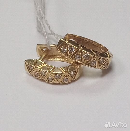 Золотые серьги с фианитами