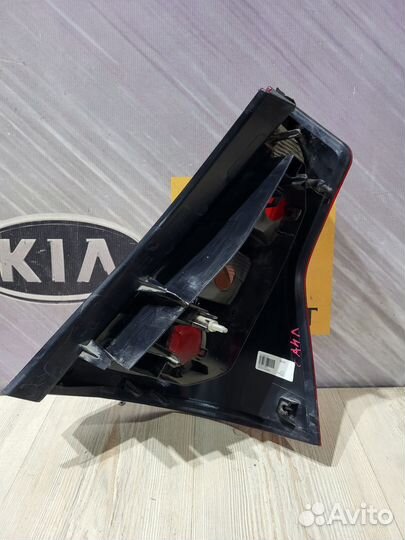 Фонарь задний Renault sandero Лев