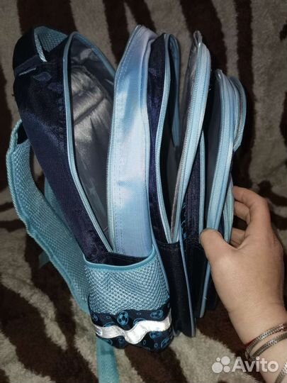 Рюкзак школьный ортопедический с подарком