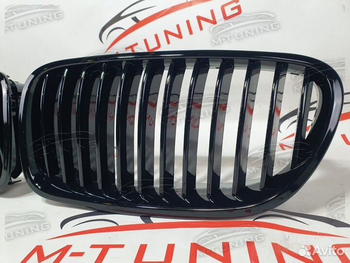 Решетка BMW 5 F10 Черная