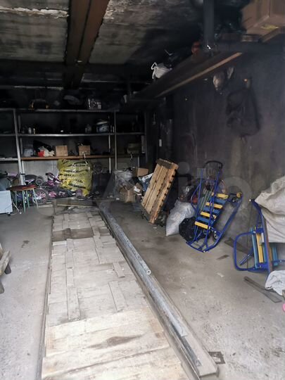 Гараж, > 30 м²