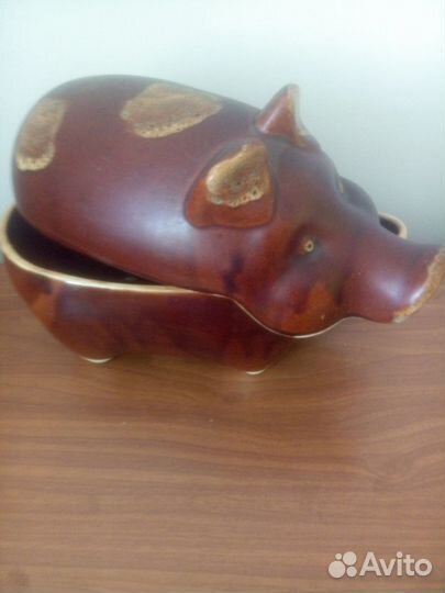 Жаровня поросенок