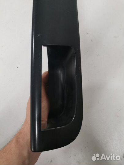 Кнопка стеклоподъемника передняя правая Kia Ceed 1