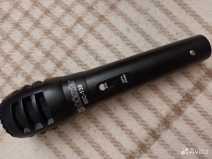 Микрофон динамический для караоке Defender MIC-130