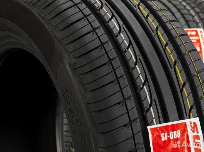 Sunfull HF-638 205/60 R15