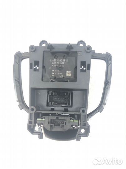 Блок управления мультимедиа Mercedes-Benz