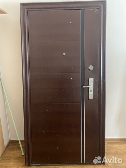 Дверь входная металлическая