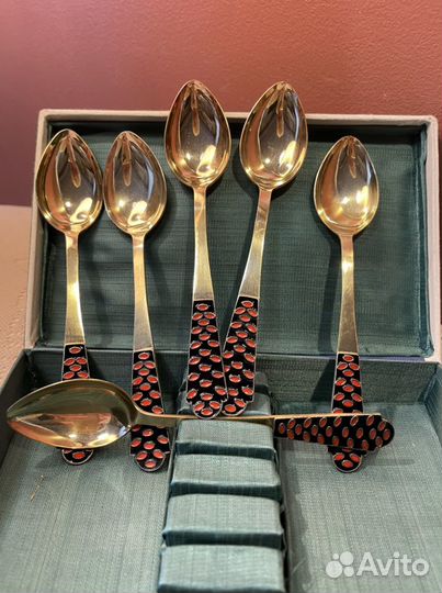 Серебрянные ложки. Комплект 916 проба Новые