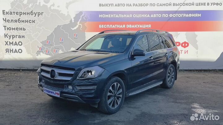 Патрубок радиатора Mercedes-Benz GL (X166) 1665003475