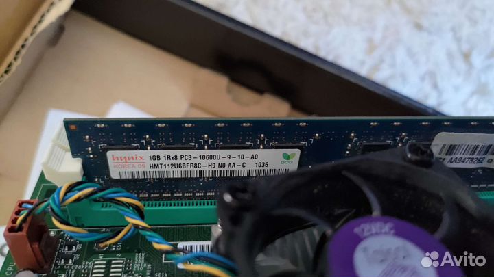 Материнская плата