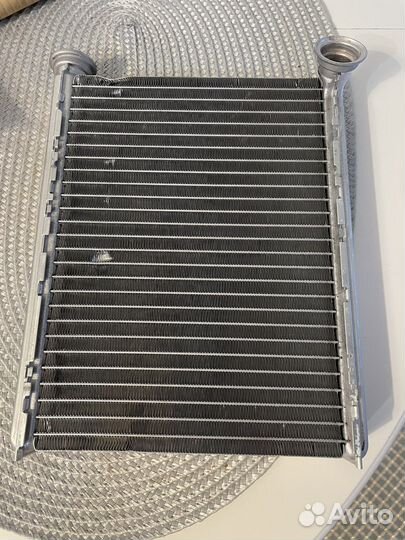 Радиатор печки отопителя Mercedes-Benz ML GL W166
