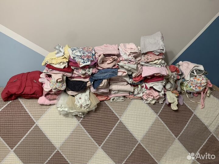 Вещи для девочки от рождения до 6 месяцев