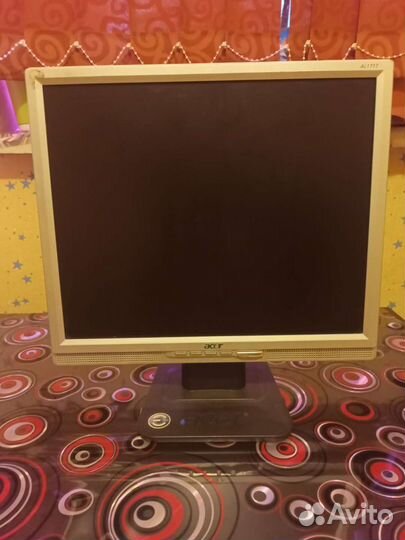 Монитор Acer 1717