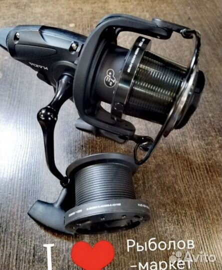 Карповая катушка с байтранером