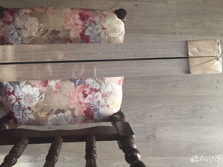 Новые полки со скрытым креплением, 3 шт