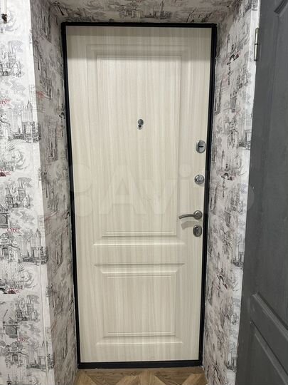 Комната 17 м² в > 9-к., 2/5 эт.