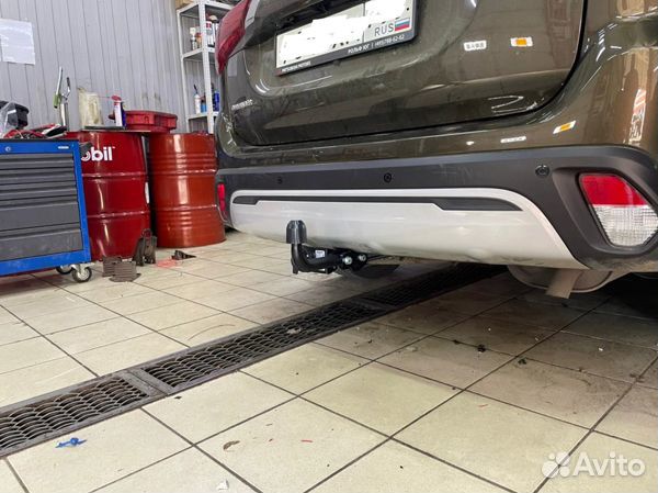 Фаркоп на Mitsubishi Outlander в Миассе