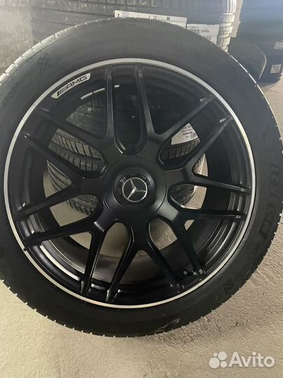 Оригинальные колеса на Mercedes G-Class R22 63AMG