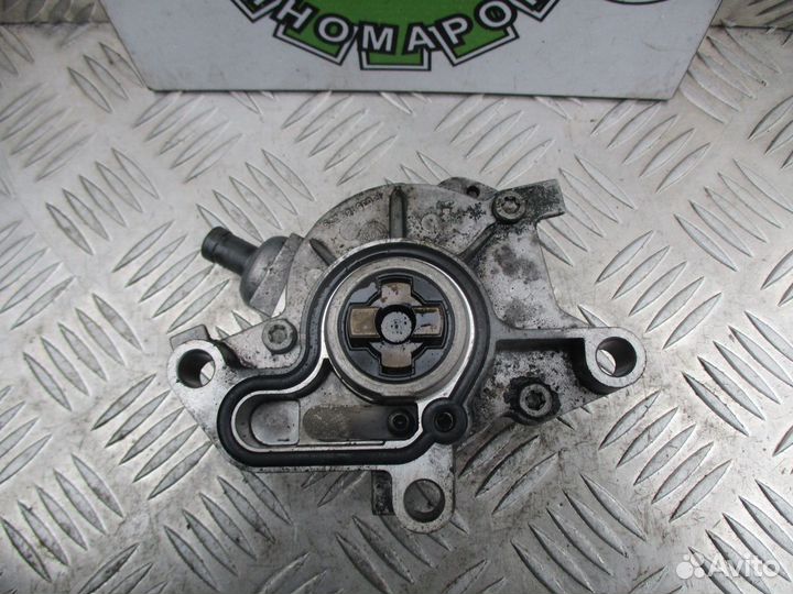 Вакуумный насос Шкода Октавия 1.9d 2000г