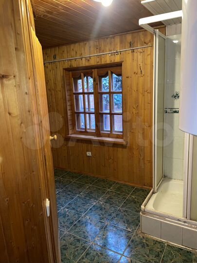 Дом 140 м² на участке 4 сот.