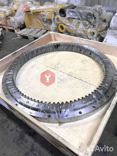 Опорно-поворотный круг DX340LC-3 K1006604