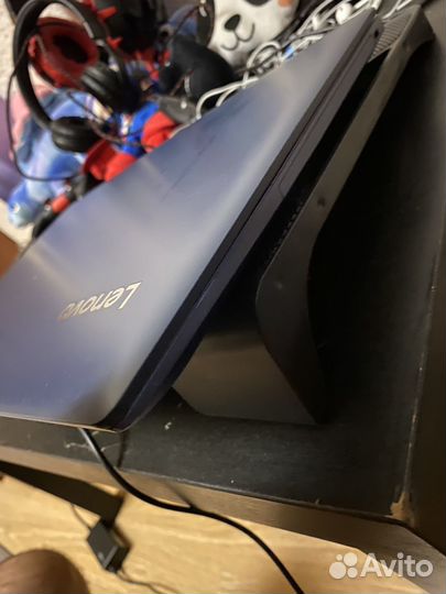 Ноутбук Lenovo