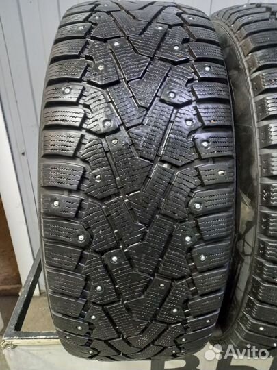 Pirelli Ice Zero 245/50 R18 104T