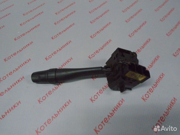 Nissan 25540-2F500 Переключатель фар с птф