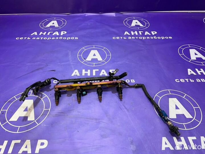 Топливная рампа с форсунками Honda Accord 7 CL9