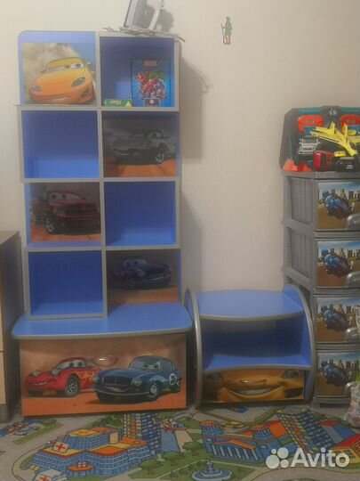 Стеллаж для игрушек с ящиками