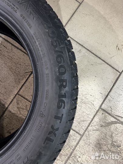 Continental IceContact 2 205/60 R16
