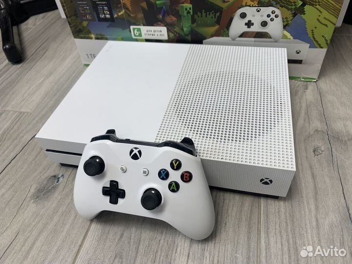 Xbox one S 1TB