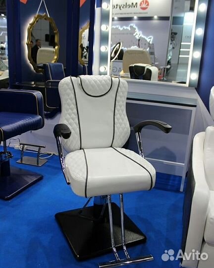 Парикмахерское кресло Глория