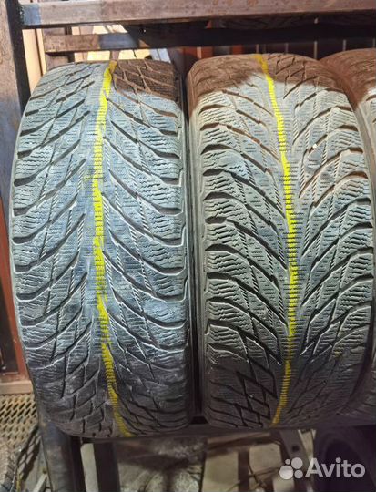 Nokian Tyres Hakkapeliitta R2 215/60 R16 95M