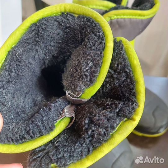 Сапоги сноубутсы детские зимние Kamik