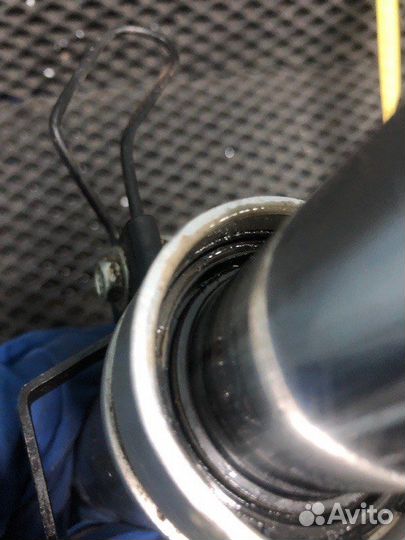 Перо вилки переднее правое Sym Orbit 50