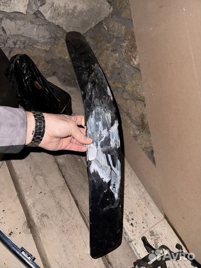 Молдинг бампера w210 правый и левый