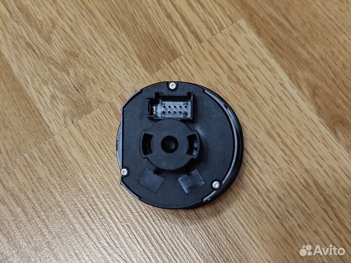 Переключатель света фар Skoda Octavia A5