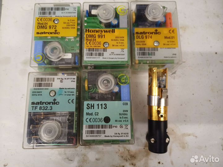 Satronic контроллер Honeywell