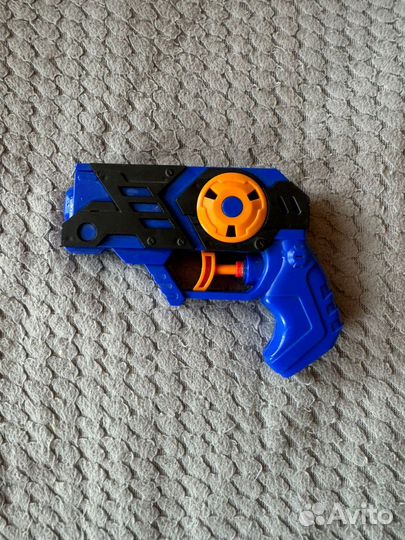 Водный пистолет