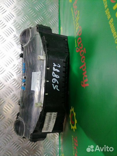 Щиток панель приборов Audi A8 2.0 1990