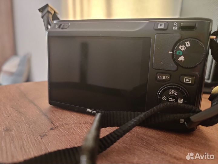 Компактный фотоаппарат nikon