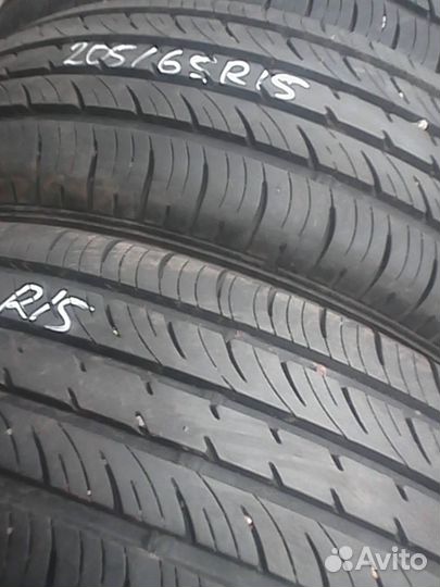 Dunlop SP Touring T1 205/65 R15