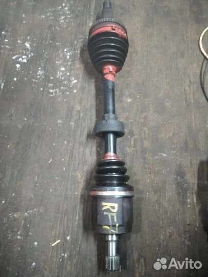 Привод передний левый Honda Stepwgn RF7