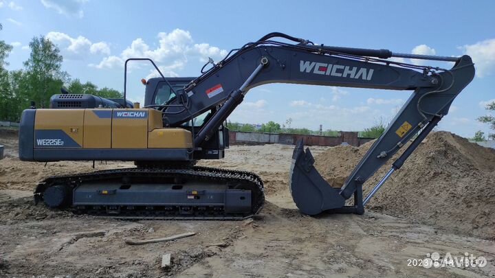 Гусеничный экскаватор Weichai Heavy WE225E2, 2023