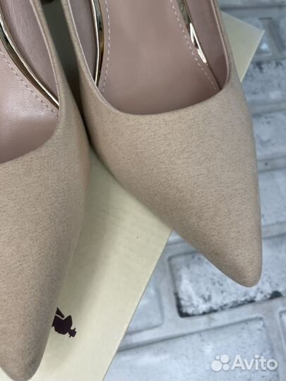 Новые женские туфли 39 размер