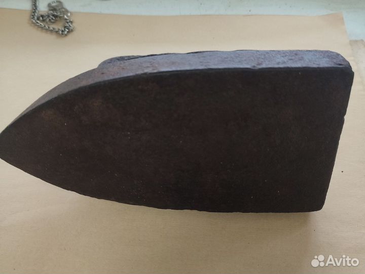 Утюг чугунный старинный