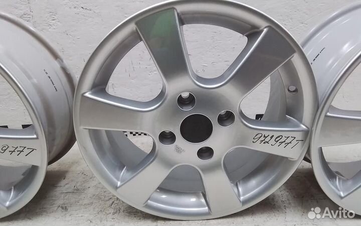 Диск колеса литой 