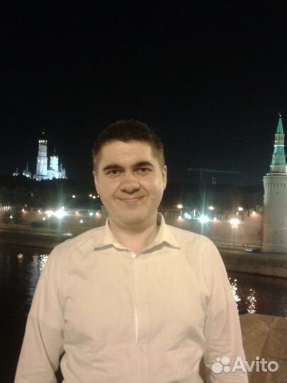 Преподаватель английского языка