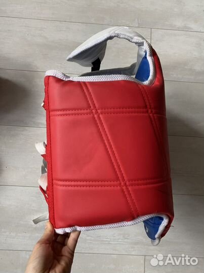 Жилет для единоборств